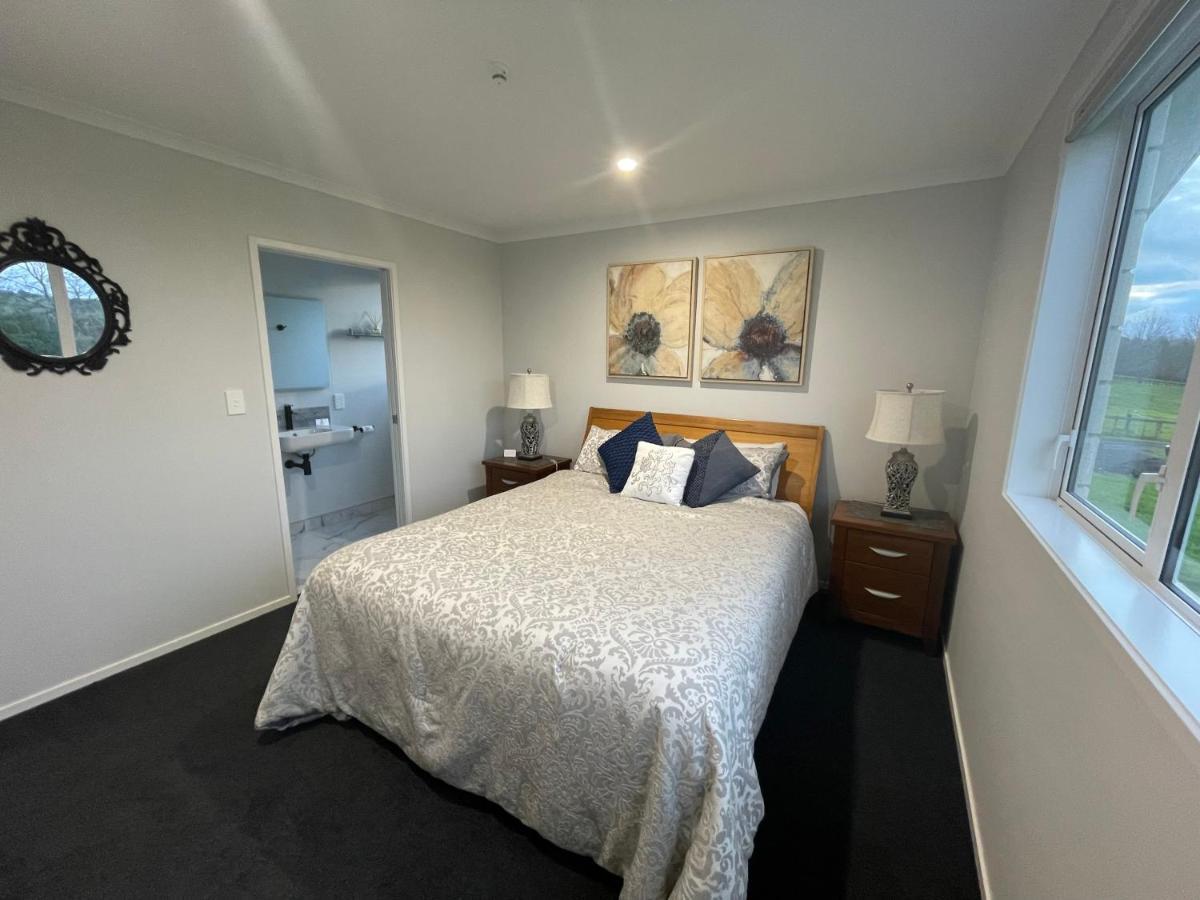Veld View Bed And Breakfast Tuakau Экстерьер фото